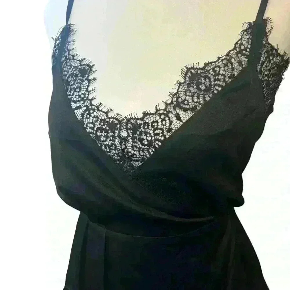 Missguided Lace Trim Wrap Over Cami Romper Sleeveless Scoop Neck Black